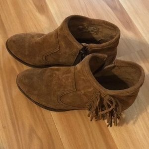 Minnetonka ankle boots